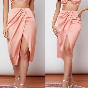 Peachy light coral pink ruched front open split front ruched satin midi skirt